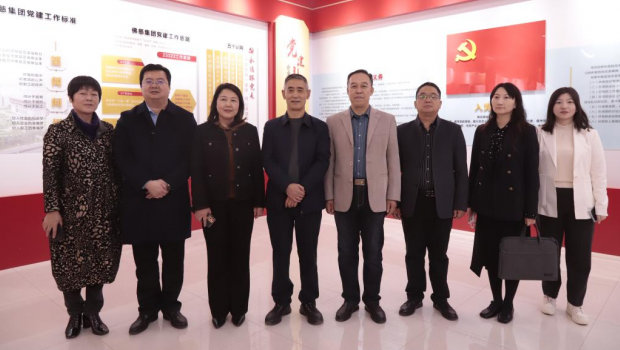 兰州新区职教园区服务保障中心党委书记、主任李伟一行赴人生就是博集团考察调研